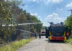 Satuan Samapta Polres Musi Rawas Terjunkan Water Cannon Padamkan Kebakaran Lahan