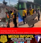 Sinergitas, Polisi dan TNI Bantu Perbaiki Rumah Terdampak Ledakan di Puri Mojokerto