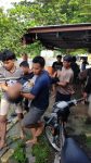 Pegawai Dishub Gresik Hanyut Saat Melintasi Banjir di Jalan Raya Ngablak, Kini Telah Sadar