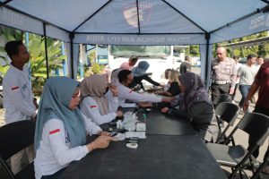 Donor Darah & Cek Kesehatan Meriahkan HUT Lalu Lintas ke-70 di Jember