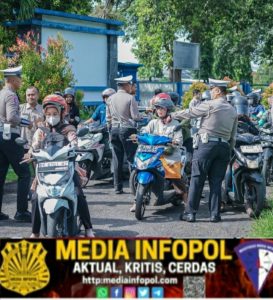 Operasi Gabungan Zebra Semeru 2025 : Satlantas Polres Jember AKP B. Bagas Simarmata Gelar Penertiban Lalu Lintas, Pendekatan Persuasif Dan Humanis