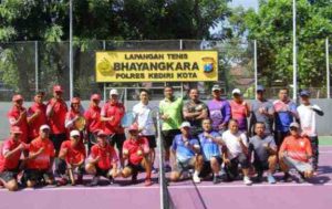 Pertandingan Persahabatan PTK dan Club Tenis Polres Kediri Kota, Perkuat Silaturahmi Lewat Olahraga