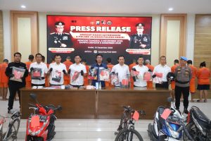 Rentang waktu 36 Hari, Polres Kediri Berhasil Ungkap 19 Kasus dan 33 Tersangka Tindak Pidana Yang Meresahkan Masyarakat