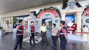 Polisi Sidoarjo Masifkan Patroli di Pusat Perbelanjaan Berikan Rasa Aman Saat Nataru