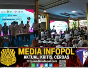 Presiden Prabowo Subianto Memberikan Bantuan 100 unit Becak Listrik, Penyerahan di Wakilkan Gus Bupati Mohammad Fawaid di pendopo kabupaten Jember.