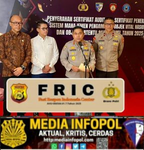Polri Serahkan Sertifikat Audit Sistem Pengamanan Objek Vital Nasional Tahun 2025