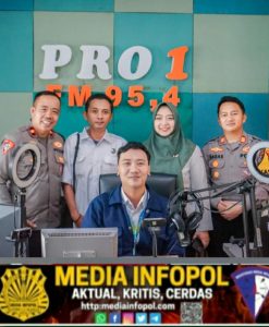 Jelang Nataru, Polres Jember Menyapa Lewat Dialog Interaktif RRI: Hadir untuk Aman, Nyaman, dan Lancar