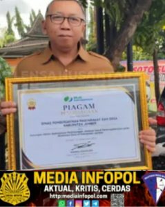 Dinas Pemberdayaan Masyarakat Dan Desa ( DPMD) Kabupaten Jember Dapat Penghargaan Dari BPJS Ketenagakerjaan.