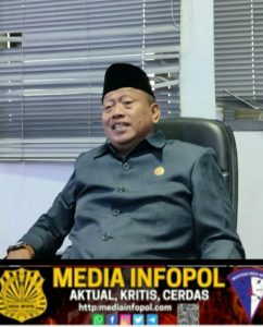 Menghimbau Kepada Masyarakat Jember Jelang Tahun Baru 2026, DPRD Jember H. Khurul Fathoni Dari Partai Nasdem Mengajak Refleksi diri Di Malam Tahun Baru.