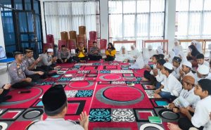 Polres Lubuklinggau Gelar Jumat Berkah, Doa Bersama dan Santuni Anak Panti Asuhan Al-Amin