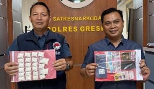 Polres Gresik Amankan Tersangka Pengedar Ribuan  Pil Koplo di Tlogopojok
