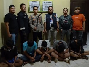Tawuran Remaja Bersenjata Tajam Viral di Lubuklinggau, Lima Pelajar Diamankan Polisi