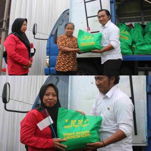 300 Warga di Tiga Kecamatan Terima Sembako dalam TMMD ke-127 Kediri
