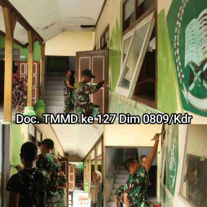 Satgas TMMD ke-127 di Desa Gadungan Kediri Lakukan Pengecatan Sasar Sekolah Negeri hingga Swasta