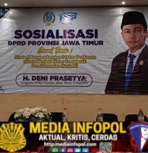DPRD Jawa Timur H.Deni Prasetya Menggelar Sosialisasi Terkait Strategi Pengembangan Sektor Perikanan Sebagai Upaya Menjadikannya Motor Penggerak Perekonomian Nasional.