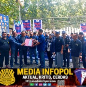 Kader Partai NasDem Jember Gelar Aksi Damai Tuntut Klarifikasi Majalah Tempo