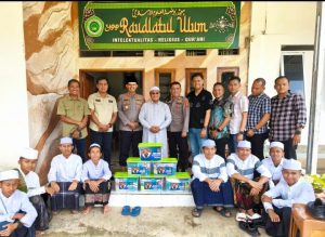 Kapolres Musi Rawas Sambangi Ponpes Raudlatul Ulum