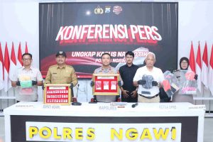 2 Pengedar Narkoba Diamankan Polres Ngawi, Sabu seberat 223,842 gram  Disita