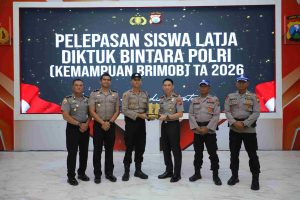 Lepas 50 Siswa Latja Diktuk Bintara Polri 2026, Kapolres Tekankan Integritas dan Pelayanan Humanis