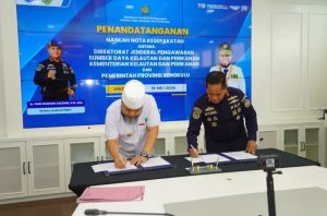 Helmi Hasan Teken Sinergi Pengawasan Laut dengan KKP, Pasang Alarm Lawan Eksploitasi Sumber Daya Kelautan