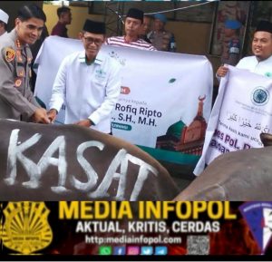 Wujud Kepedulian Sosial, Polresta Banyuwangi Tebar Hewan Kurban ke Ulama dan Mahasiswa