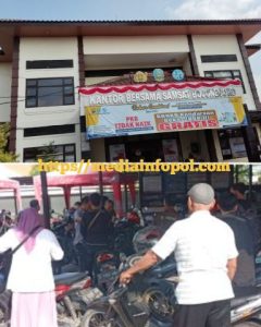 Urai Antrean Pajak Kendaraan, Samsat Bojonegoro Tambah Loket Pelayanan