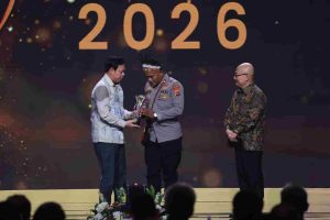Hoegeng Awards 2026 Diraih Iptu Motalip Litiloly, Bukti Pengabdian Humanis di Nduga
