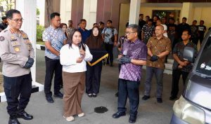 Polda Jatim Kembalikan Mobil dan Motor Hasil Ungkap Kasus Curanmor kepada Para Korban Tanpa Biaya