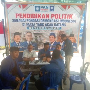 Silaturahmi dan Pembagian Beras Digelar di Kantor DPD PAN di Pekalongan
