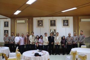 UKSW–PUSAT STUDI KEPOLISIAN: MEMAHAMI KEKERASAN, MERAWAT KEBHINEKAAN