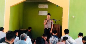 Wujudkan Polisi Bersama Masyarakat, Polsek Gayam Laksanakan Jumat Keliling di Desa Katur 