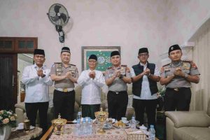 Perkuat Sinergi Kamtibmas, Kapolda Jatim Silaturahmi dengan Sejumlah Ulama di Kediri