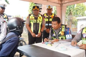 Ops Patuh Semeru, Kapolres Kediri Turun ke Jalan Kedepankan Edukasi Pengendara