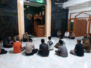 Melalui Sholat Subuh Keliling, Polres Kediri Kota Perkuat Silaturahmi dan Sinergi Kamtibmas